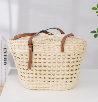 Bolsa de Palha Trançada Branca/Cáqui, Urbana e Simples, Grande Capacidade, Ideal para Moda e Uso Diário com Elegância — foto 5