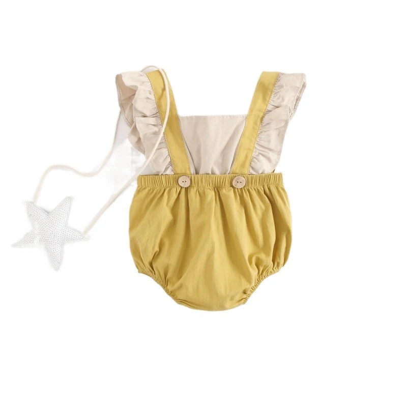 Macacão de bebê de cor sólida de verão. Conforto e estilo para seu pequeno. Tecido leve e respirável para os dias quentes. Perfeito para brincar. — foto 8