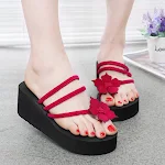 2021 Summer new high heels and thick bottom ladies' slippers with flowers. Perfect for comfort and style, ideal for warm — photo 8