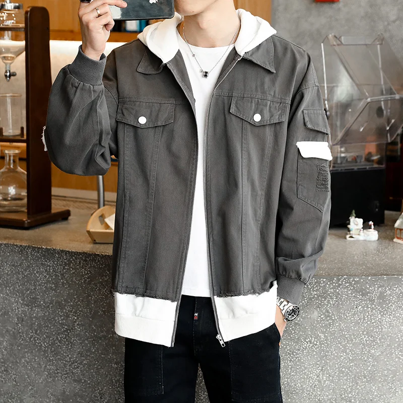 Jaqueta jeans masculina, um clássico essencial. Confortável e estilosa, perfeita para diversas ocasiões. Durabilidade e estilo em uma só peça. — foto 4