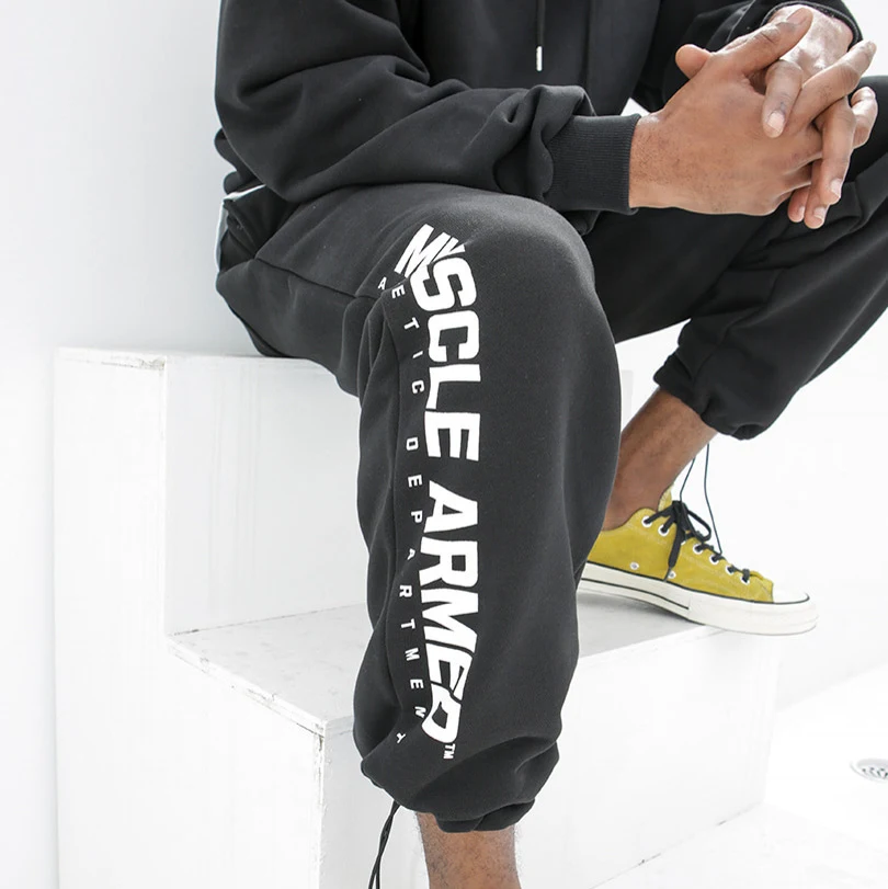 Moletom esportivo masculino de manga longa com capuz e fleece espesso Ideal para atividades físicas e esportes Conforto e aquecimento garantidos — foto 3
