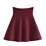 Saia de malha lisa e criativa feminina, perfeita para looks versáteis e elegantes. Conforto e estilo para o dia a dia, fácil de combinar e usar. — foto 2