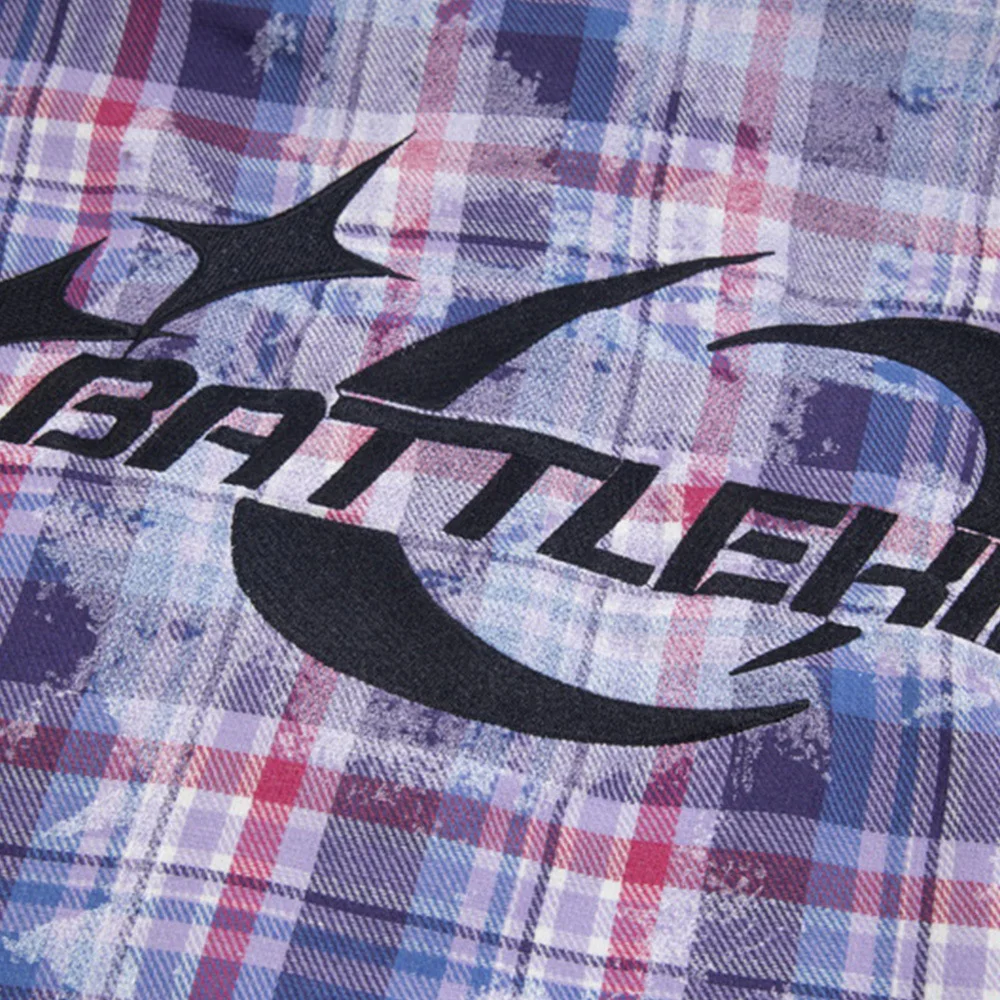 Camisa Masculina Punk Solta com Personalidade, Estilo Urbano Despojado. Perfeita para um Visual Moderno e Atrevido, Conforto e Expressão na Moda. — foto 21
