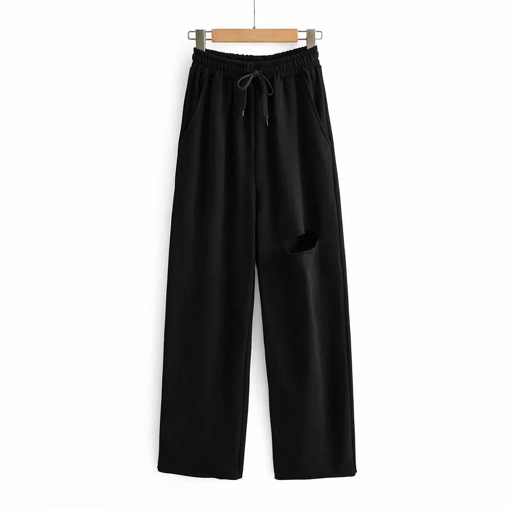 Women's Ripped Wide Leg Mopping Sweatpants. Comfortable and stylish, these sweatpants offer a relaxed fit with a trendy, — photo 2