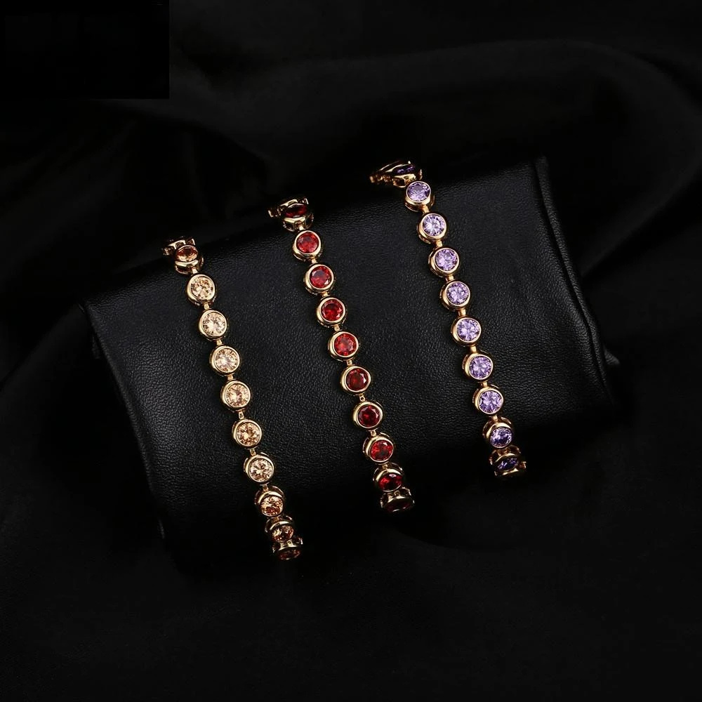 Pulseira feminina de zircônia popular Moda, um acessório estiloso para realçar seu visual diário. Design moderno e durável, perfeita para você. — foto 10