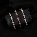 Pulseira feminina de zircônia popular Moda, um acessório estiloso para realçar seu visual diário. Design moderno e durável, perfeita para você. — foto 10