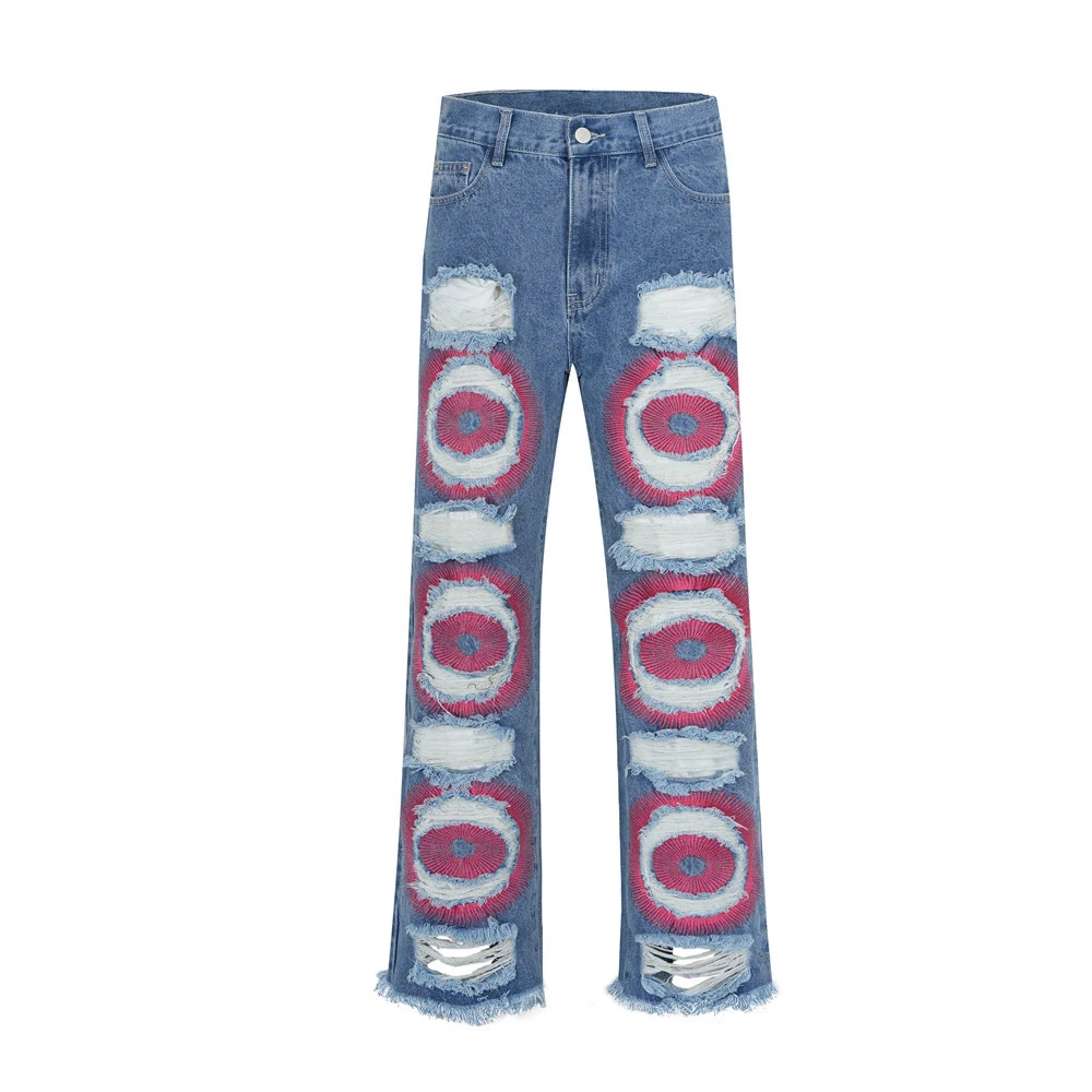 Pantalones rectos de mezclilla para hombre con roturas y bordados, estilo moderno, ajuste cómodo, ideales para un look casual y con estilo. — foto 4