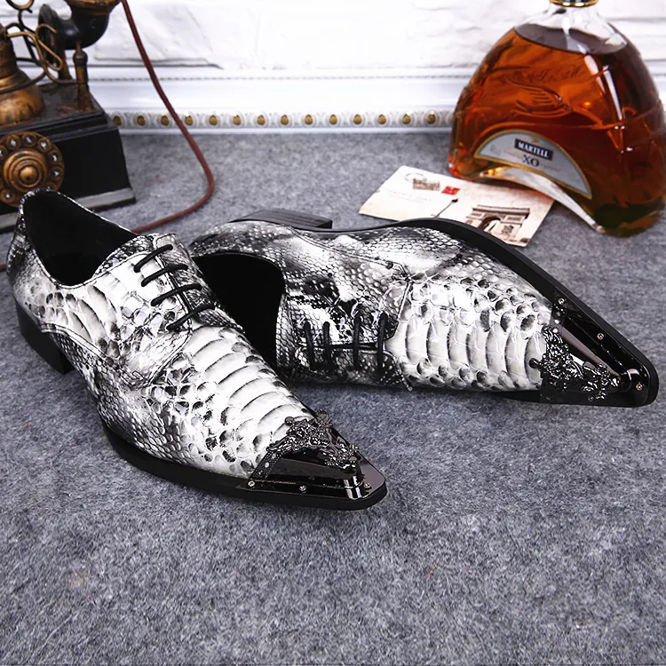 Hairdresser nightclub shoes. Comfortable, stylish and non-slip, designed for long nights and standing for hours. Perfect — photo 5