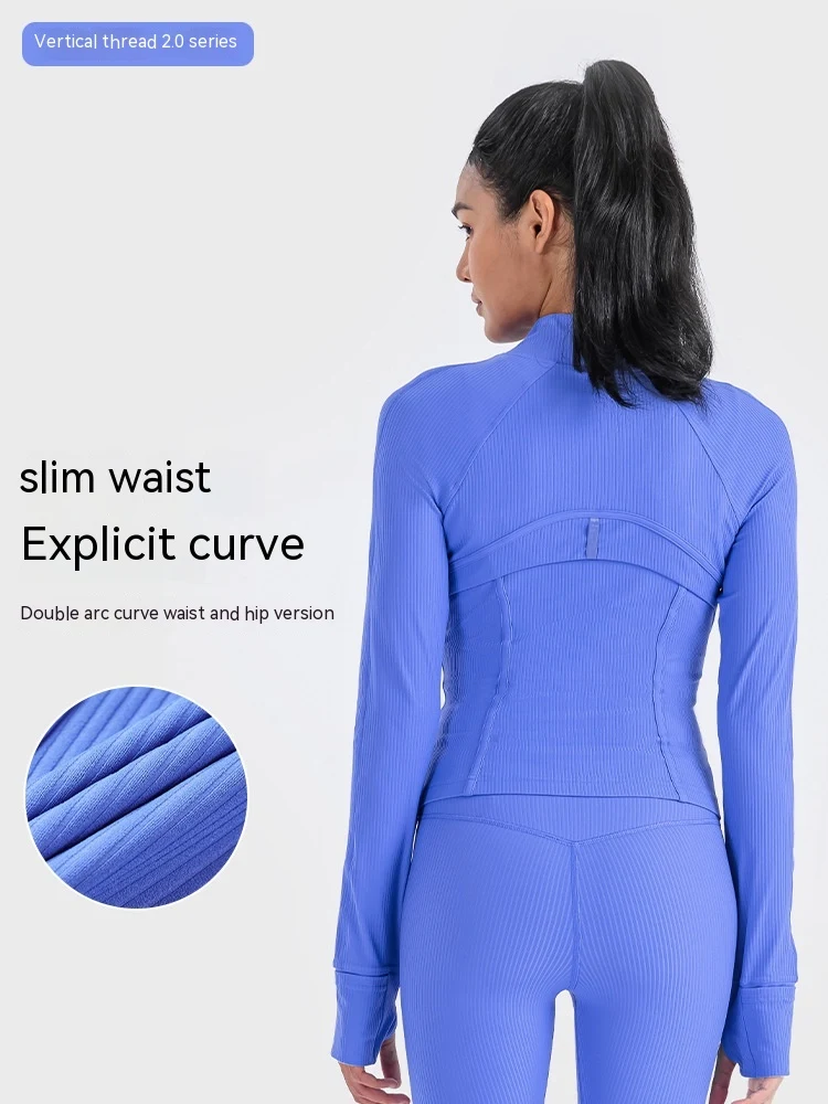 Chaqueta Deportiva de Media Cremallera para Mujer Fitness Perfecta para Entrenamientos y Actividades al Aire Libre. Diseño Elegante y Funcional. — foto 14