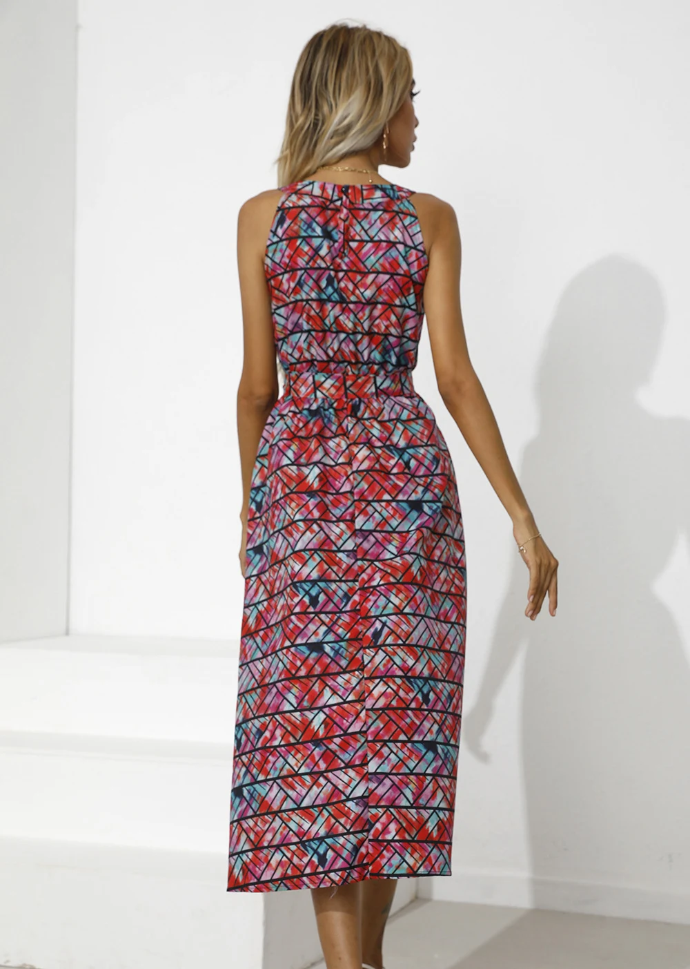 Title 7, Vestido de verão sem mangas com estampa, cintur...