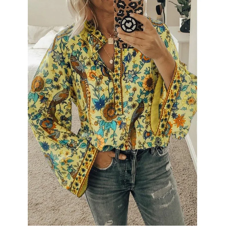 Camicia ampia con stampa pavone, abbottonata e a maniche lunghe, perfetta per un look comodo ed elegante, ideale per ogni occasione e stagione. — foto 3