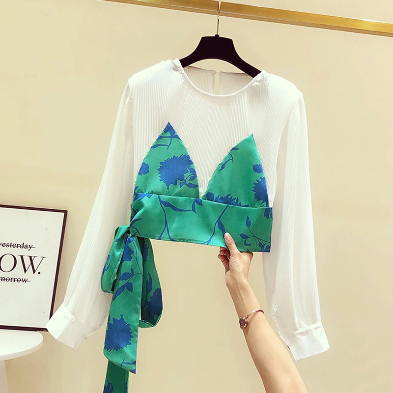 Title 5, Cropped Tie-Up Bow Pleated Top French