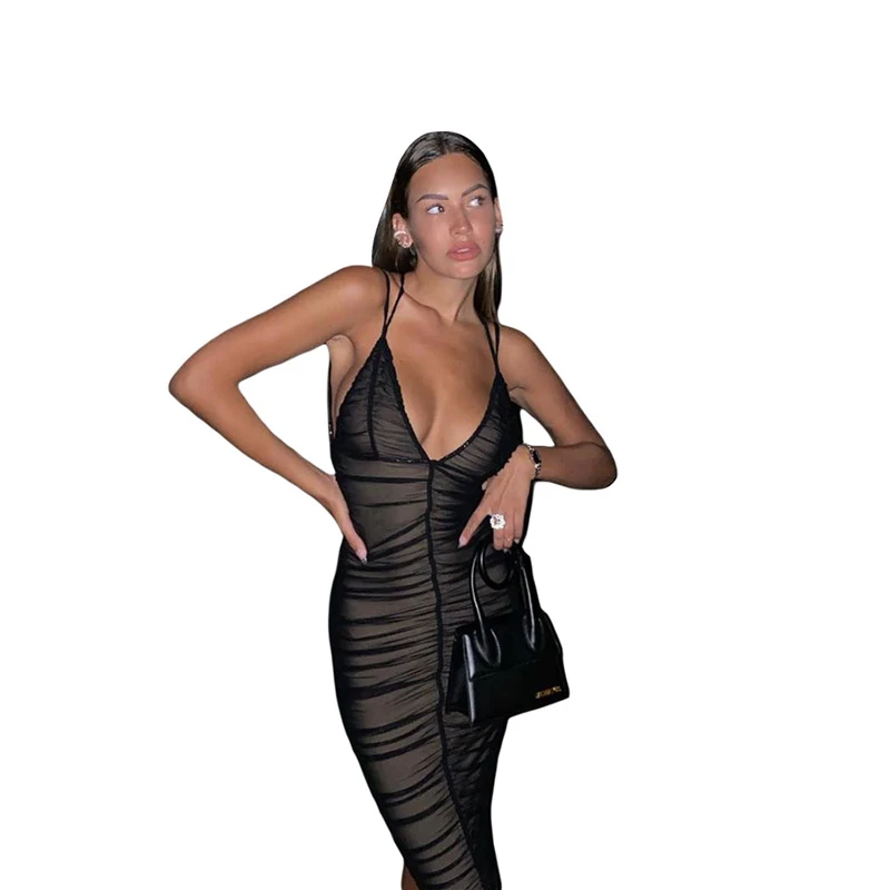 Vestido de fada com luzes para as férias, estilo "garota sensual", maduro. Ideal para festas e celebrações com elegância. — foto 5