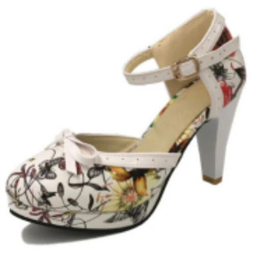 Title 7, Damen High Heel Schuhe mit Gürtelschnalle und r...