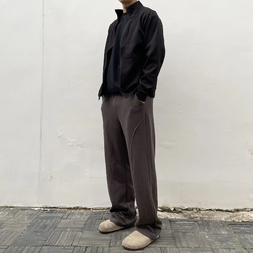 Title 15, Soft Glutinous Stitching Deconstruction Straigh...
