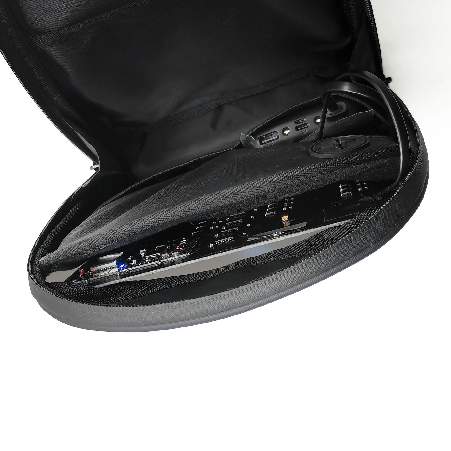 LED borsttas crossbody met elektronisch scherm toont meldingen en personalisatie voor een unieke en moderne uitstraling. — foto 12