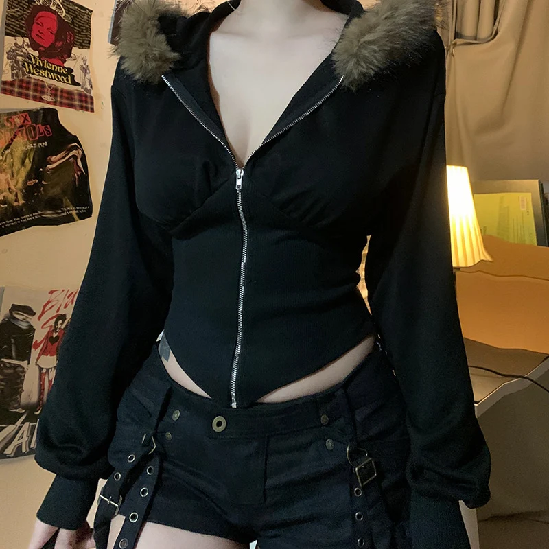 Cardigã feminino com capuz, gola de pele e costuras, blusa ideal para o inverno, confortável e elegante, perfeita para o dia a dia e ocasiões especiais. — foto 2