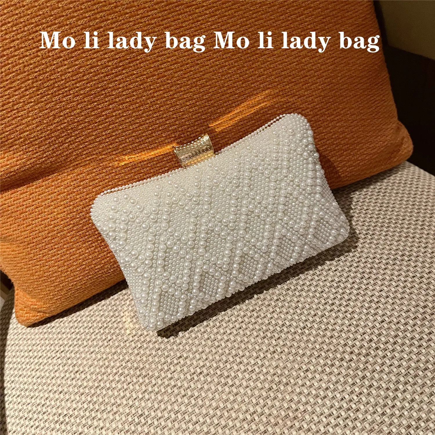 Bolsa Clutch Temperamento Feminina Pérola ideal para banquetes e eventos. Elegância e sofisticação em um acessório. — foto 4