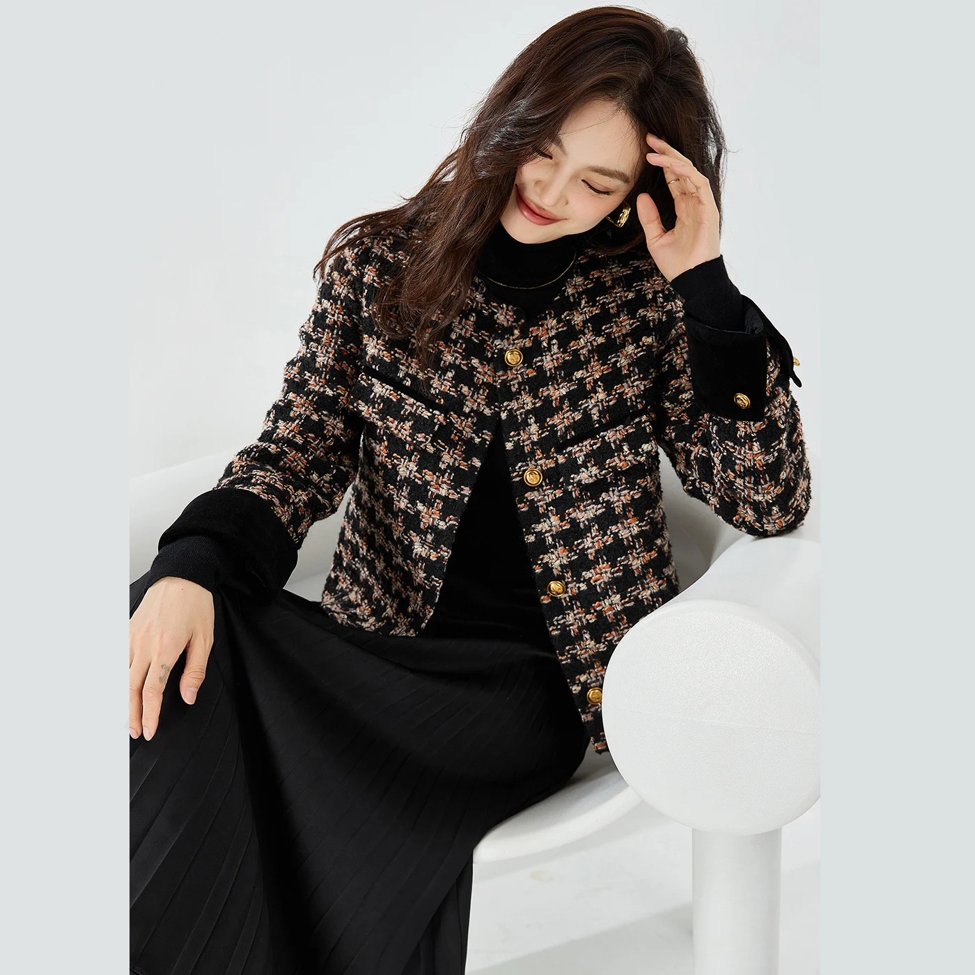 Classic Retro Velvet Stitching Small Kafuu Plaid Tweed Short Coat Top 15381, a stylish and warm outerwear piece perfect — photo 12