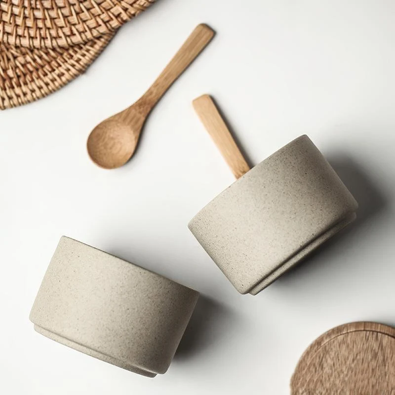 Retro Ceramic Seasoning Pot, Japanese-style for the home. Organize your spices and add a touch of elegance to your kitch — photo 3