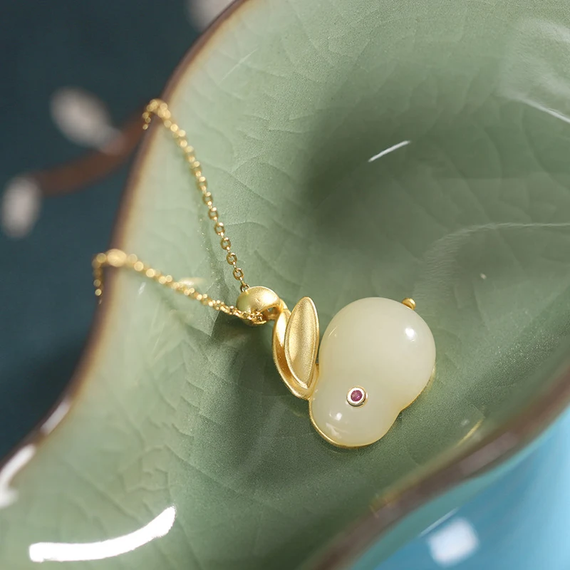Conjunto de pingente de coelho de jade prateado e jade Tian, para meninas com temperamento adorável. Um presente perfeito e elegante. — foto 4