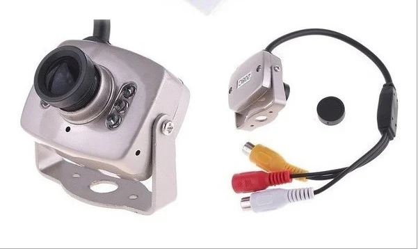 Title 4, Mini wired analog camera for discreet surveilla...
