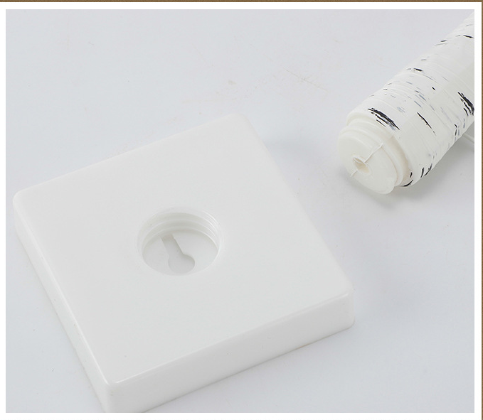 Title 8, Luz LED de árvore de bétula com folhas de bordo...
