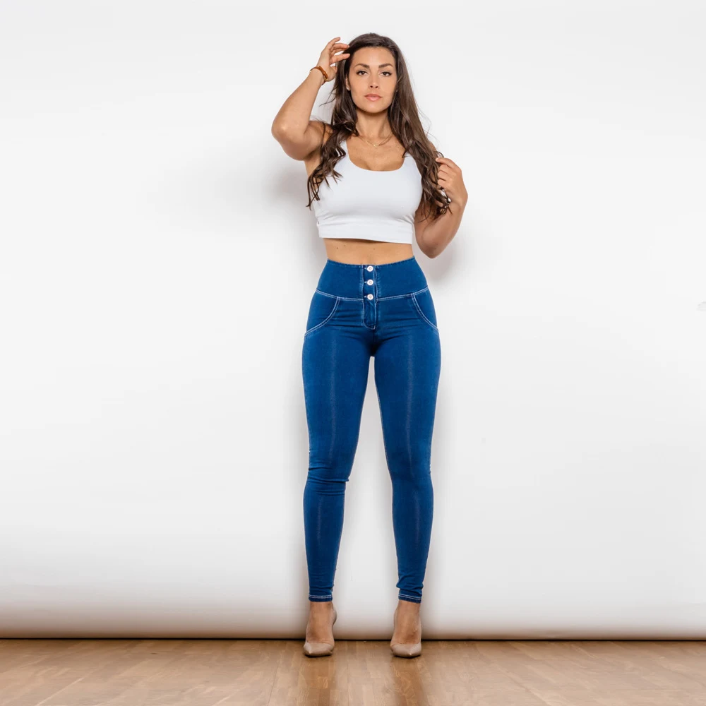 Peach Hip Raise Dansbroek voor dames. Prachtige broek voor heupvorming. Dans met comfort en stijl in deze elegante en flatterende broek. — foto 2
