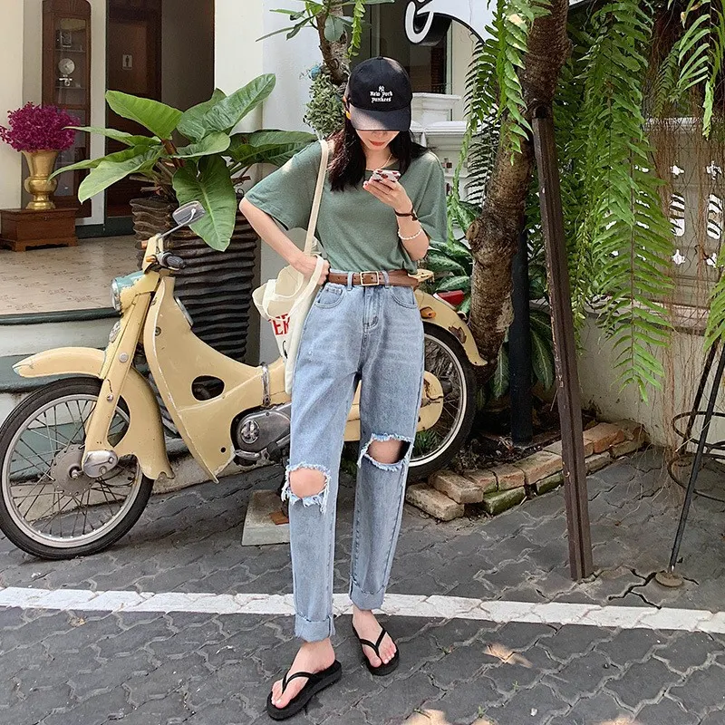 Ripped Pants High Waist Loose Boyfriend Dad Style. Comfortable and stylish, perfect for casual wear. A modern and fashio — photo 5