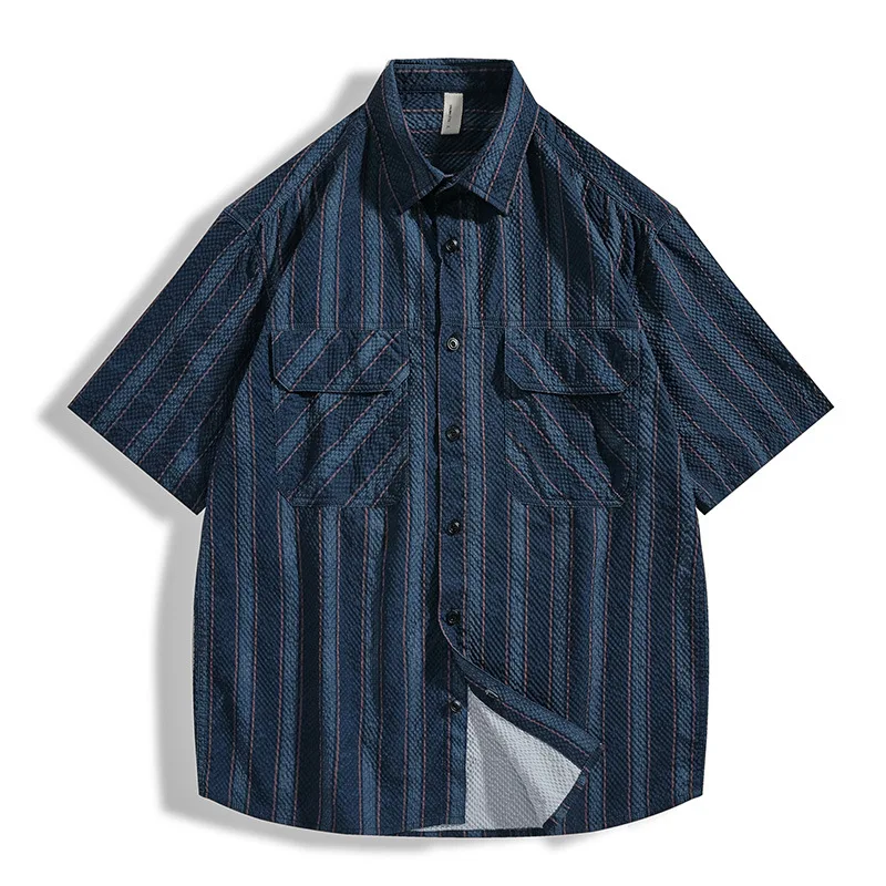 Camisa masculina de manga curta com textura listrada de seersucker de verão, leve e fresca, ideal para um visual confortável e elegante. — foto 3
