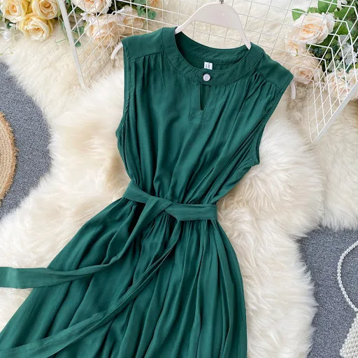 Title 22, Niche Dress Hollow Round Neck Womens Clothing