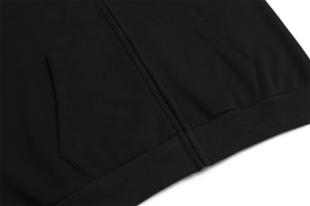 Casaco com capuz de fleece com letras estampadas, ideal para aquecer e dar estilo ao seu inverno, confortável e moderno para mulheres. — foto 2