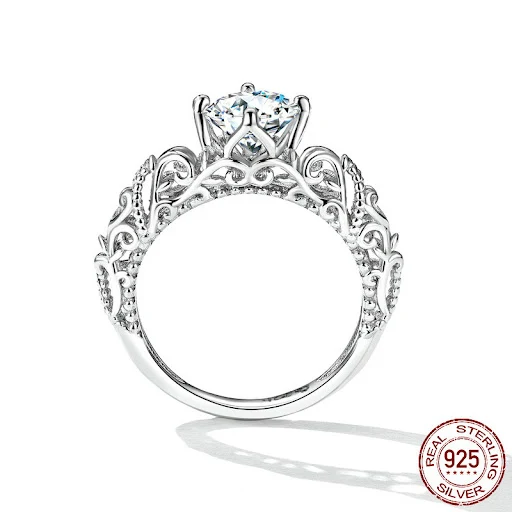 Title 7, Anillo con patrón de circonitas de lujo, chapad...