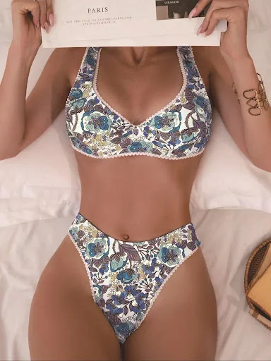 Title 12, European and American style bikini with steel b...