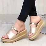 Large Size Wedge Heel Slippers with Thick Sole and Stitching. Comfortable and stylish house slippers perfect for everyda — photo 2