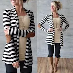 Camiseta listrada manga longa com patch no braço e casaco cardigan, 2 cores, perfeita para um visual moderno e confortável no dia a dia. — foto 6