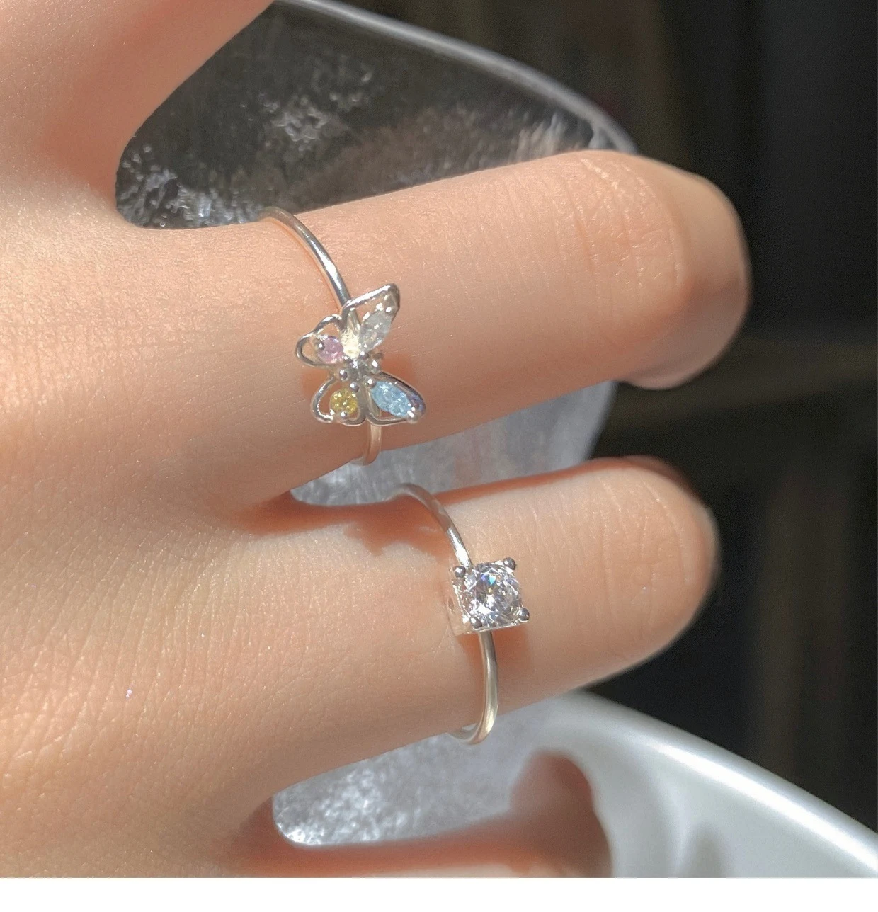 Anel feminino de zircônia borboleta tridimensional, um acessório elegante e charmoso, perfeito para realçar sua beleza e estilo. — foto 4