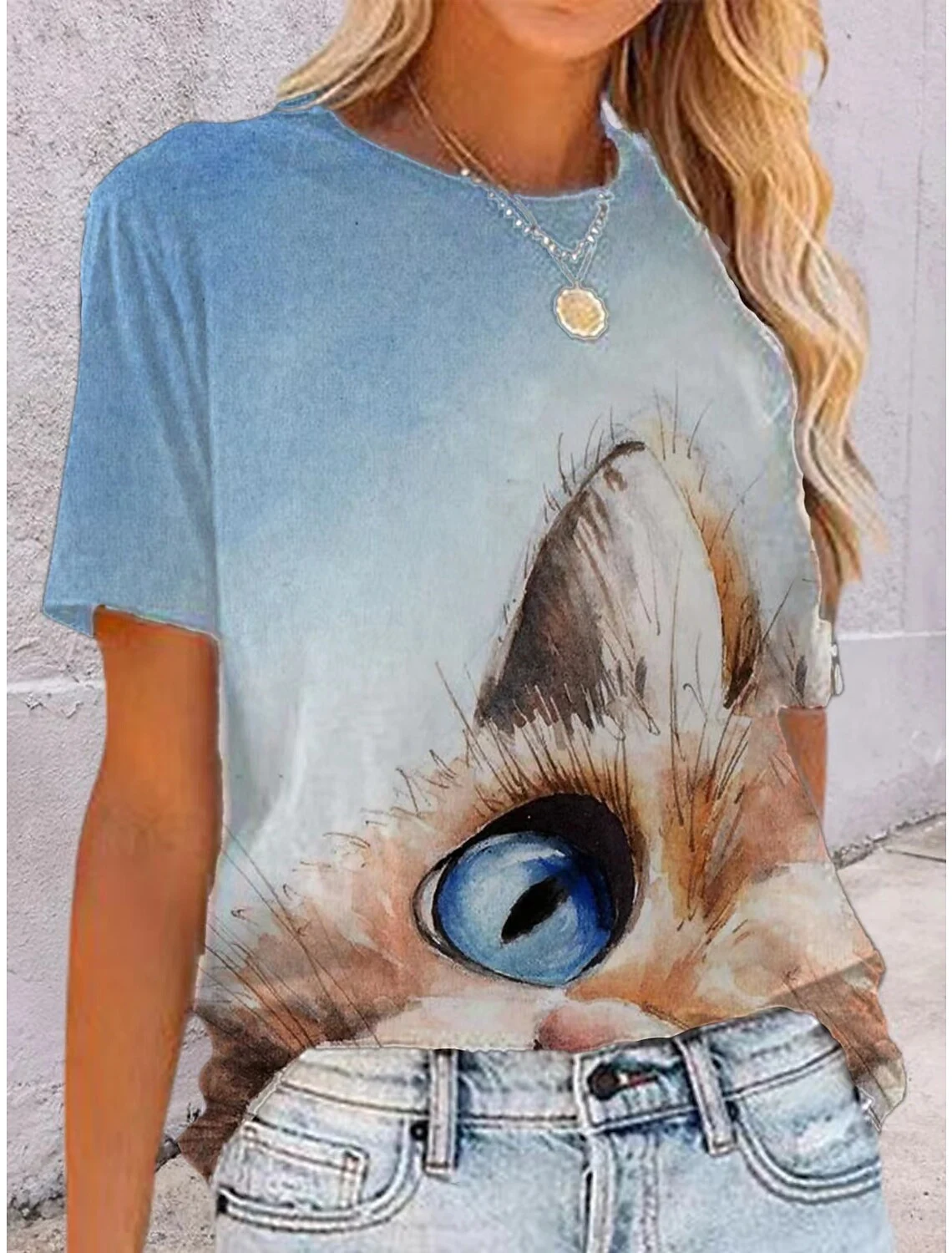 Fashion Cat Printing Women's T-shirt. Comfortable and stylish, perfect for everyday wear. Show your love for cats with t — photo 12