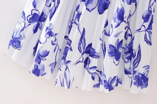 Title 4, Camisa Saia Manga Longa Azul com Estampa Floral...