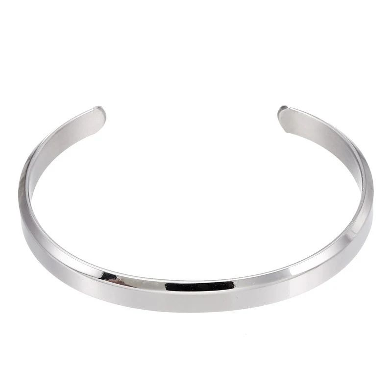 Pulseira Elegante de Aço Titânio Banhado, um Acessório Sofisticado para Homens e Mulheres. Durável, Resistente e Perfeita para Qualquer Ocasião. — foto 24