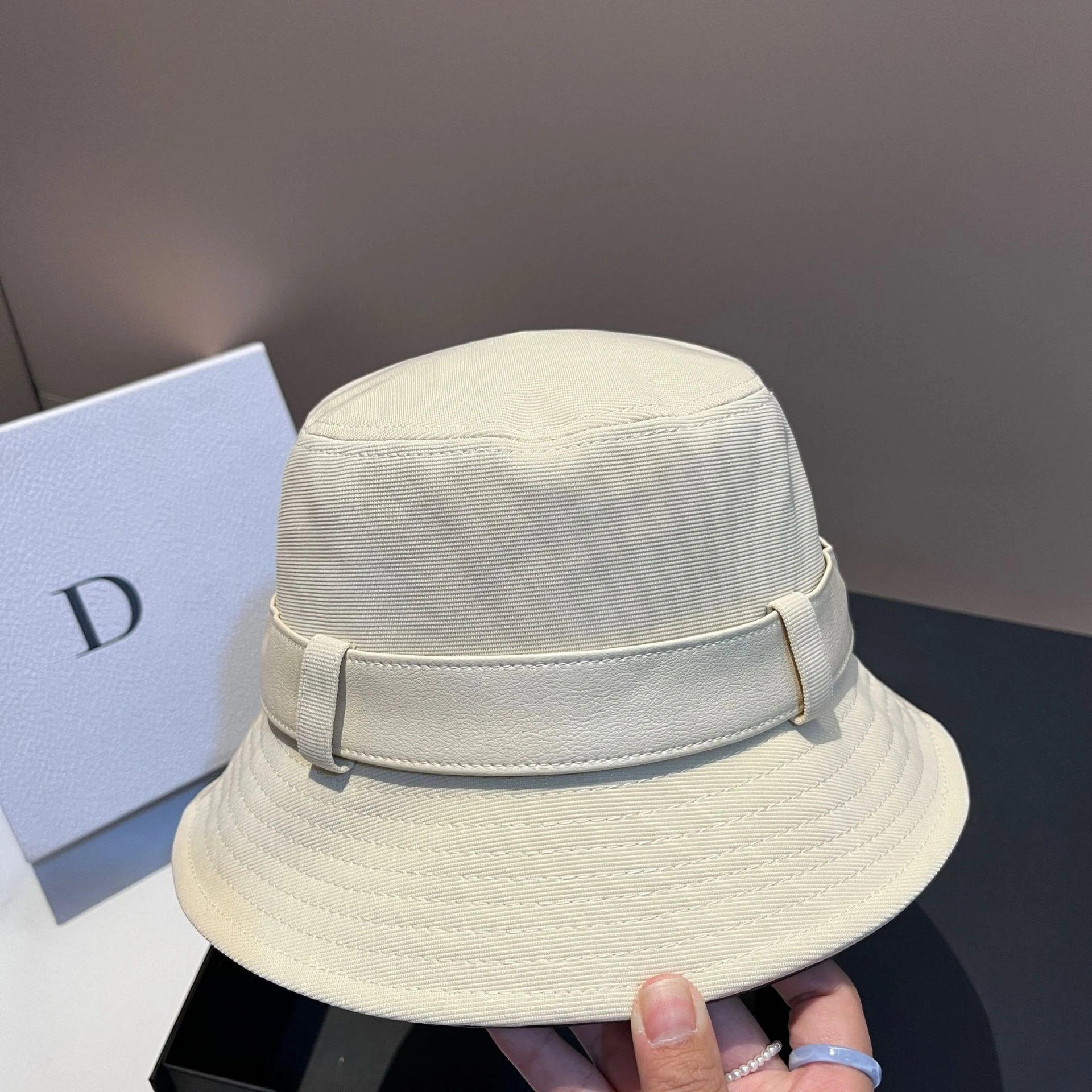 product image - 2