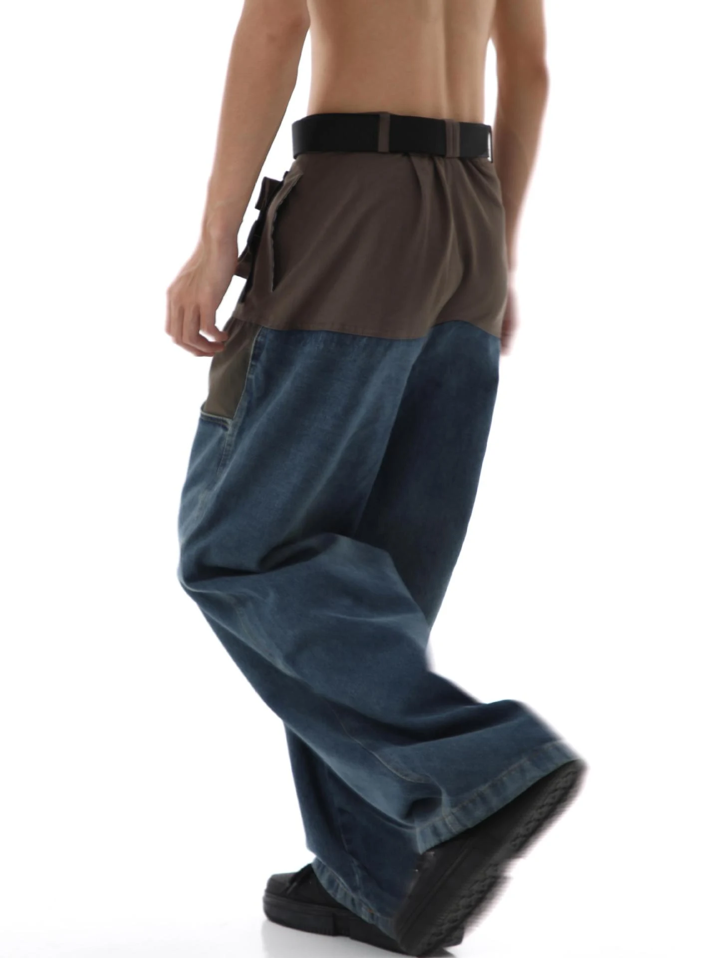 American-style Retro Patchwork Multi-pocket Denim Overalls, offering a casual and functional vintage look for everyday w — photo 4