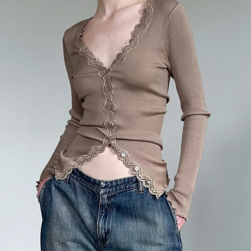 Lace Spliced Ribbed Slim Long Sleeve T-shirt — photo 4