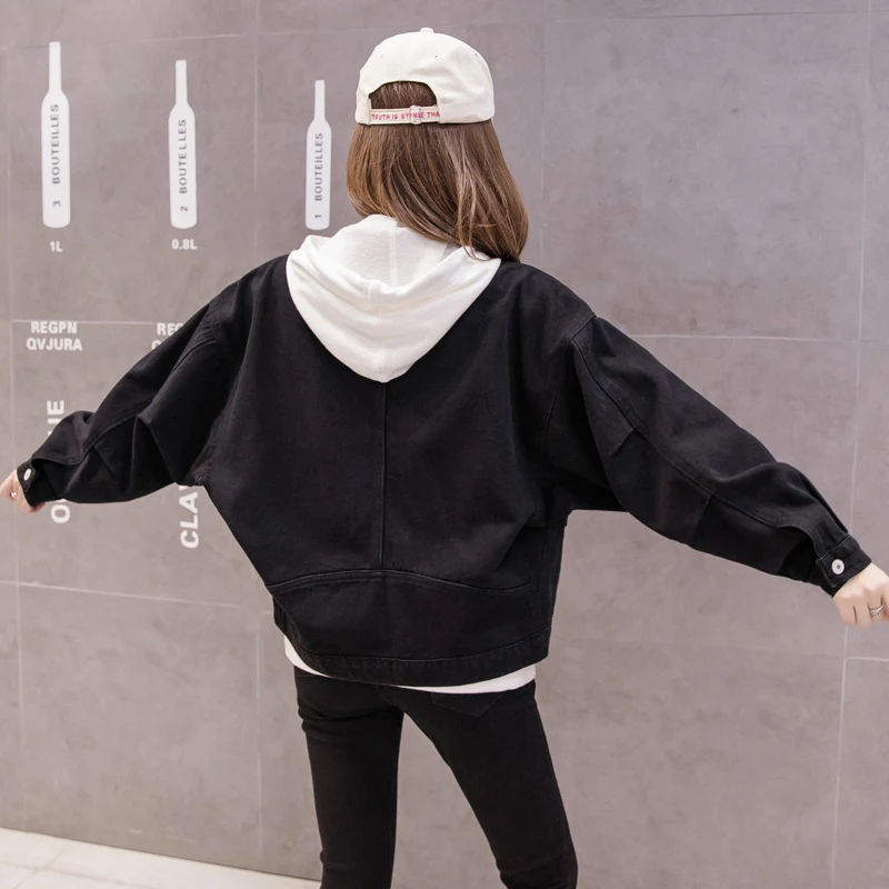 Top a maniche lunghe a pipistrello, casual e morbido, perfetto per un look rilassato e alla moda, ideale per un comfort quotidiano. — foto 3