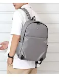 Fashionable Men's Bag with External USB Charging Smart, perfect for daily use and travel. Keep your devices charged and — photo 3