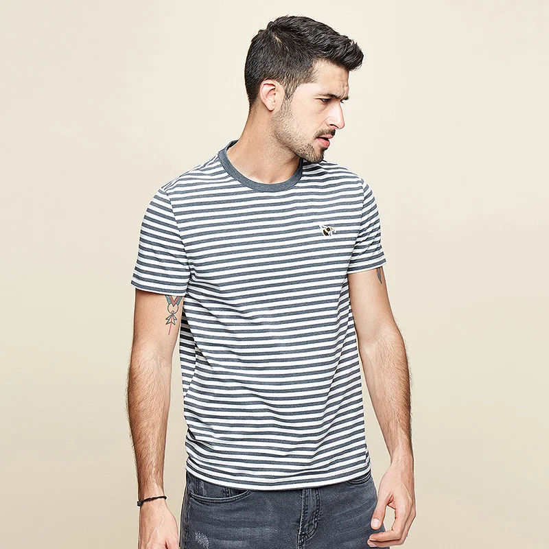 Title 2, Camiseta a rayas para hombre comodidad y estilo...