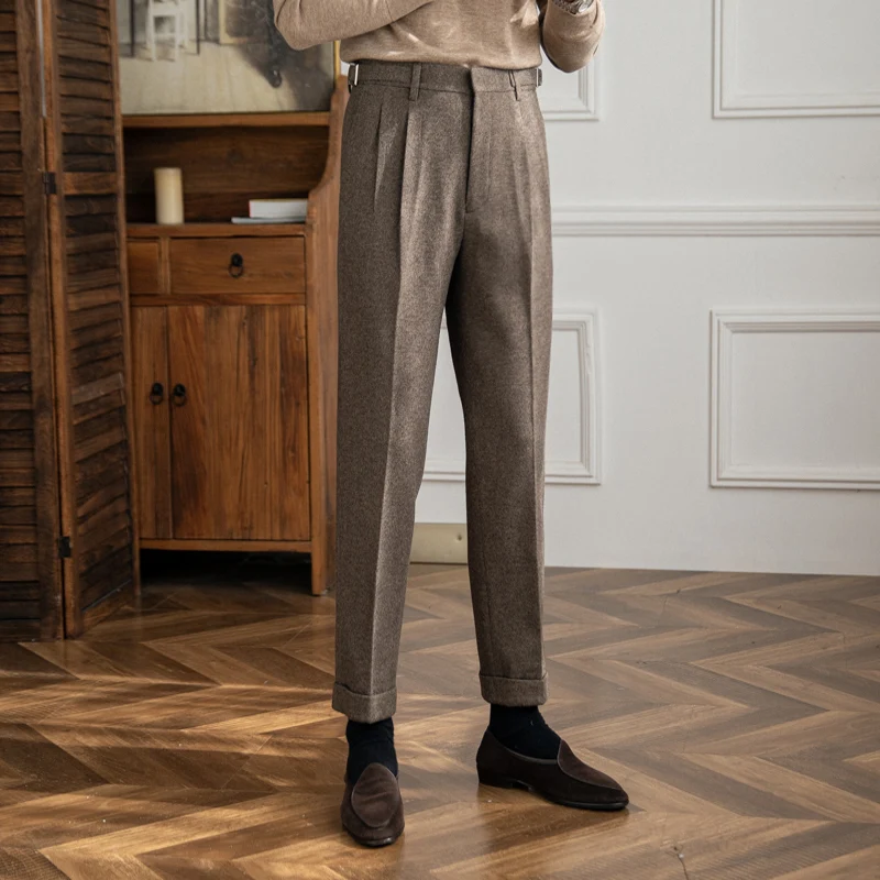 Muško Debelo Ležerno Odelo Britanski Stil Retro Pantalone Visokog Struka Ravnih Nogu Idealno za Posao i Elegantne Prilike — foto 8