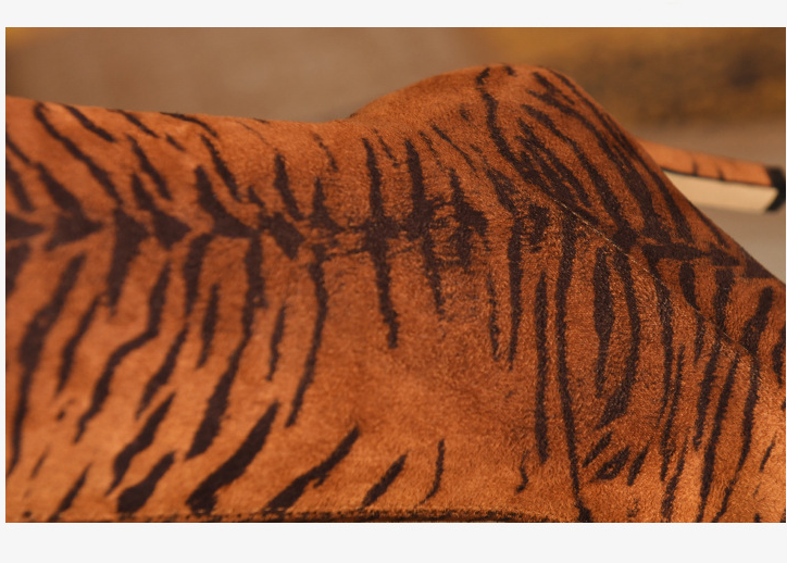 Botas elásticas finas de leopardo con punta y pernera ancha, para piernas grandes, envueltas para un ajuste perfecto. — foto 9