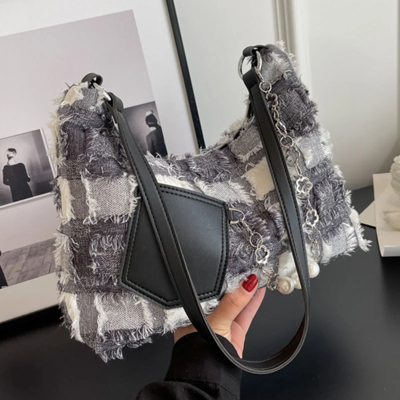 Title 5, Bolsa Crossbody Feminina Xadrez com Corrente, C...
