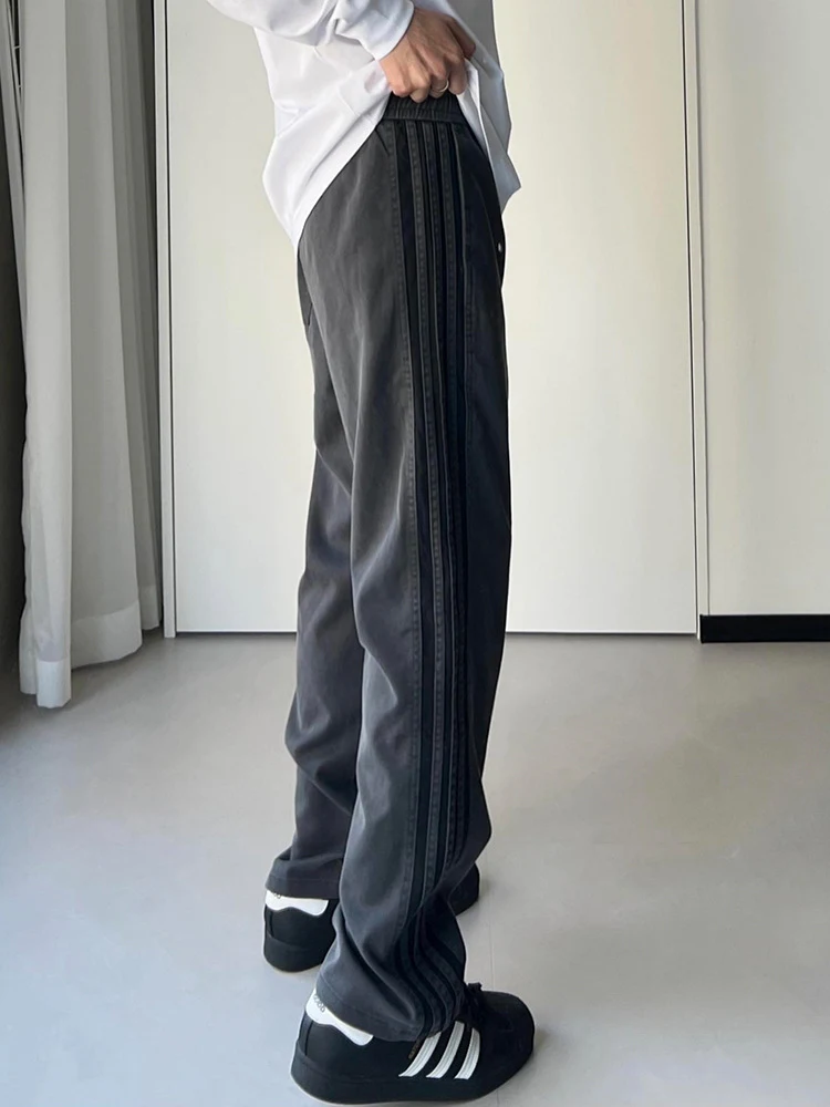 Title 5, Three-bar American Retro Side Striped Sports Pa...